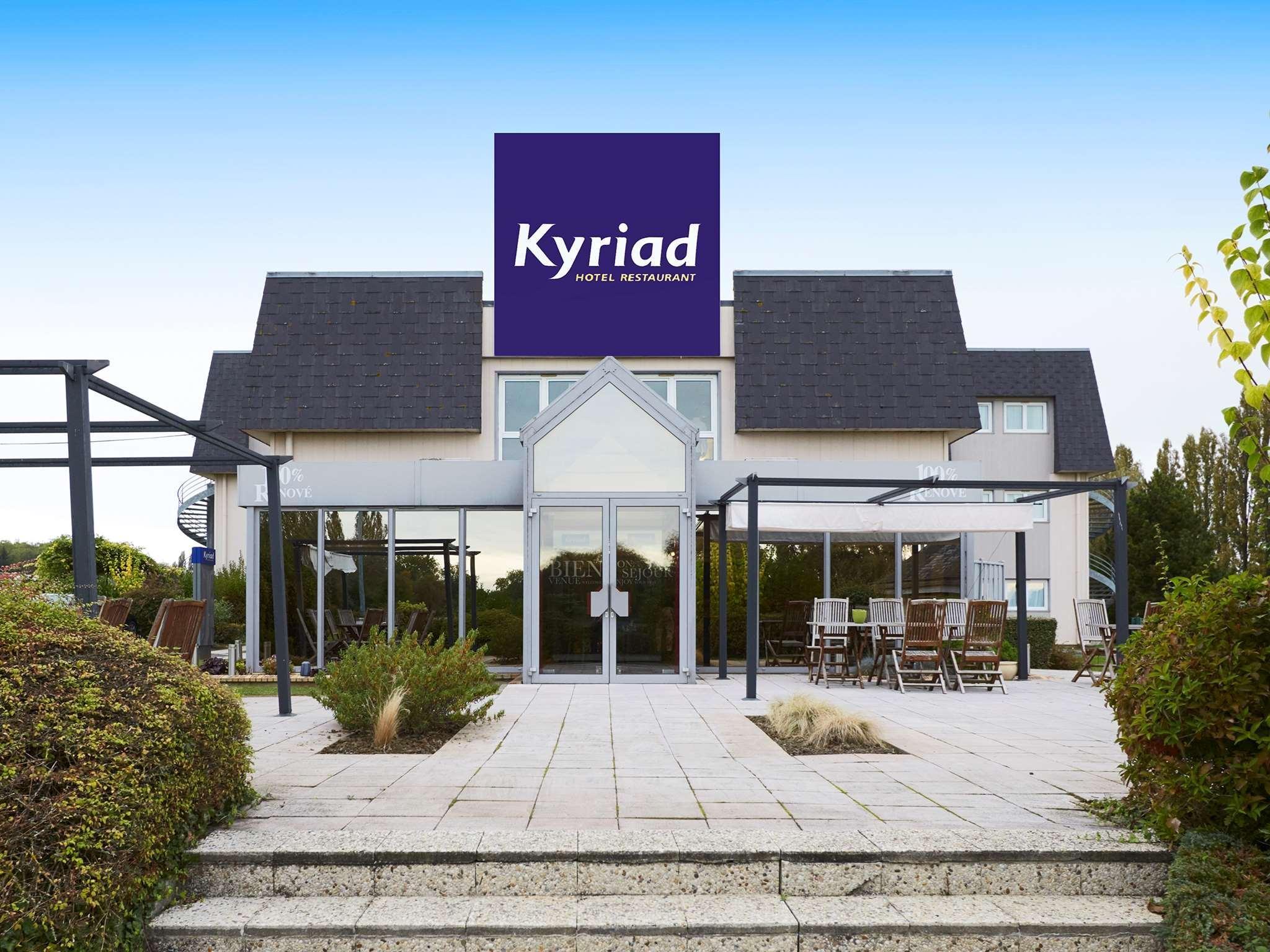 Kyriad Deauville - St Arnoult Сент-Арну Екстериор снимка